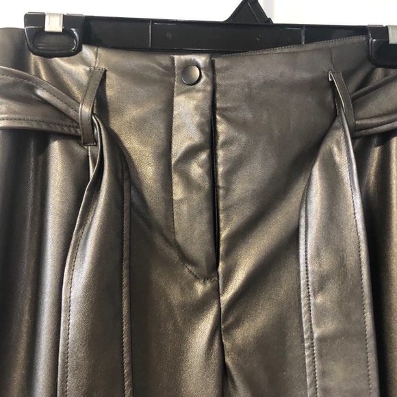 Tristan Contemporary Pewter Metallic Faux Leather Pants l SZ 6 - Picture 5 of 12
